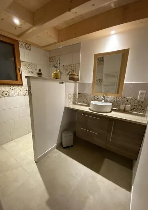 Chalet Spacieux Entre Lacs Et Montagnes Copponex 0*,